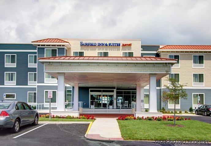 Fairfield Inn & Suites By Marriott Chincoteague Island Waterfront Extérieur photo